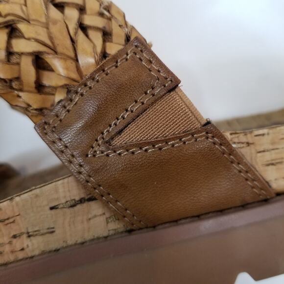 Baretraps Deanne Women's Faux Leather Woven Braided Slides Sandals Brown 9.5 - Picture 5 of 9